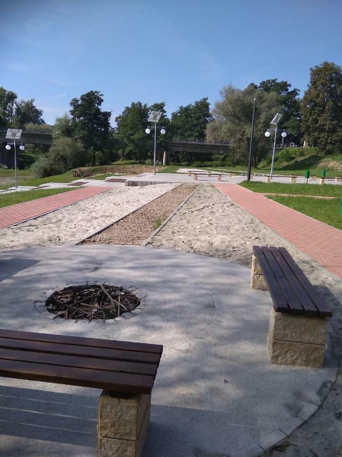 Gdow Riverside Apartments And Tours Kültér fotó